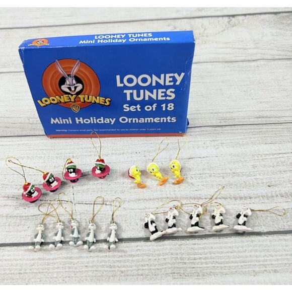 Looney Tunes Mini Ornaments Set of 18 Bugs Tweety Sylvester Marvin 1998 READ - Picture 1 of 8